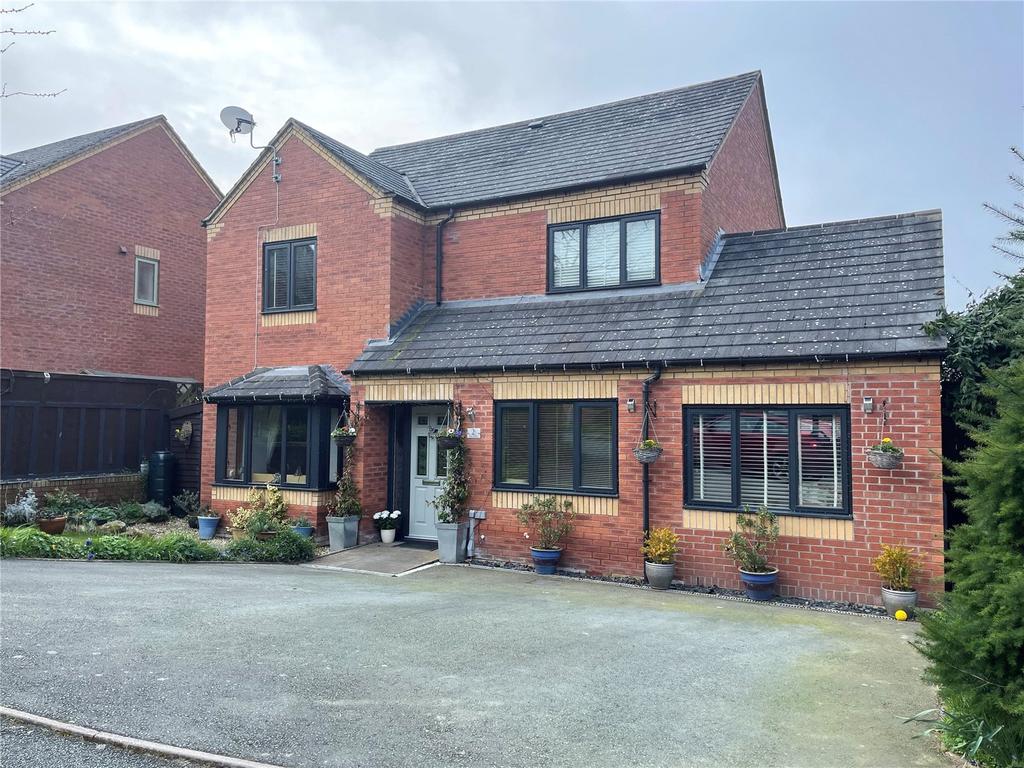 Oak View, Sarn, Newtown, Powys, SY16 5 bed detached house £325,000
