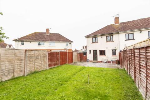 3 bedroom semi-detached house to rent, Lydney Road, Southmead