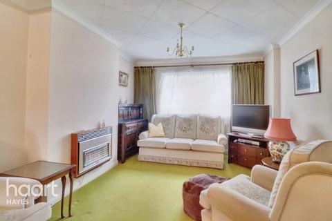 40 Queens Road, Hayes, UB3 2RY