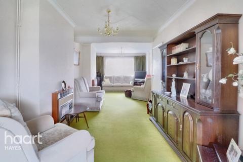 40 Queens Road, Hayes, UB3 2RY