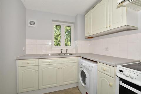 54 Chipstead Close, Sutton, SM2 6BE