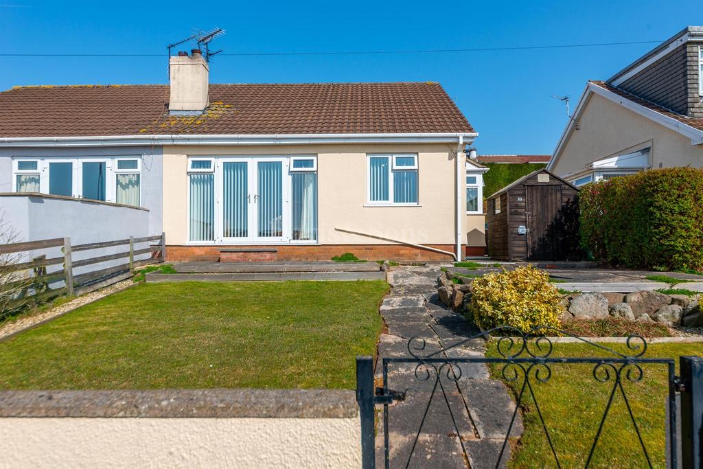 Bredon Close, Risca, Newport. NP11 2 bed bungalow £170,000
