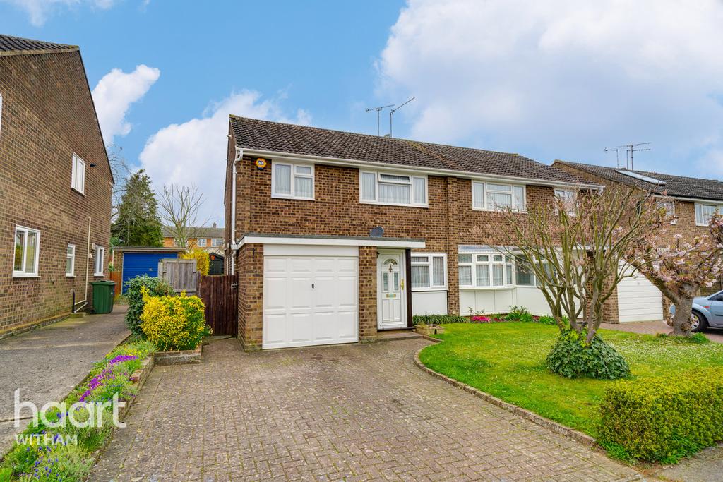 Saxon Drive, Witham 3 bed semidetached house £350,000