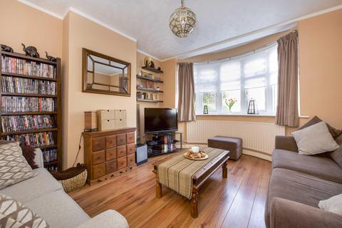 38 Cambridge Road, New Malden, KT3 3QG
