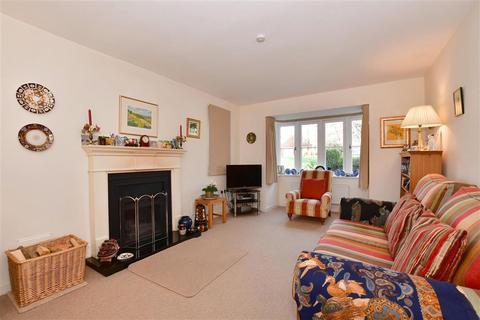 2 Trug Close, East Hoathly, Lewes, BN8 6AF