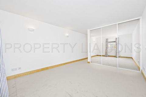 2 bedroom apartment for sale, City Harbour, Selsdon Way, Canary Wharf, E14