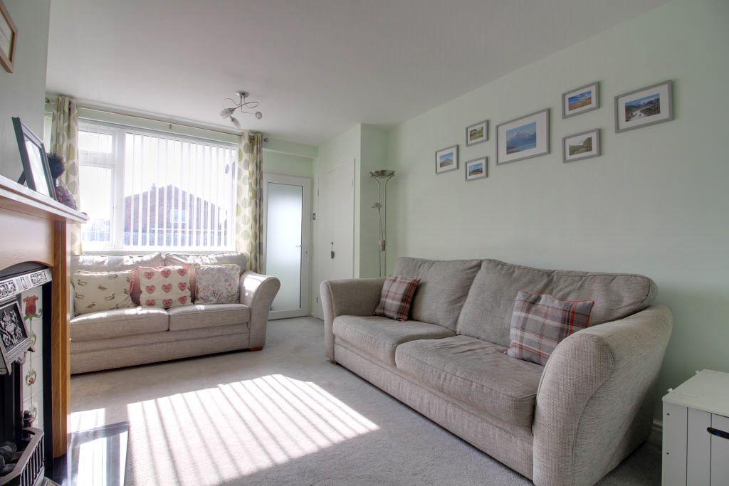 Greenloons Drive, Formby L37 2LX 3 bed semidetached house for sale £