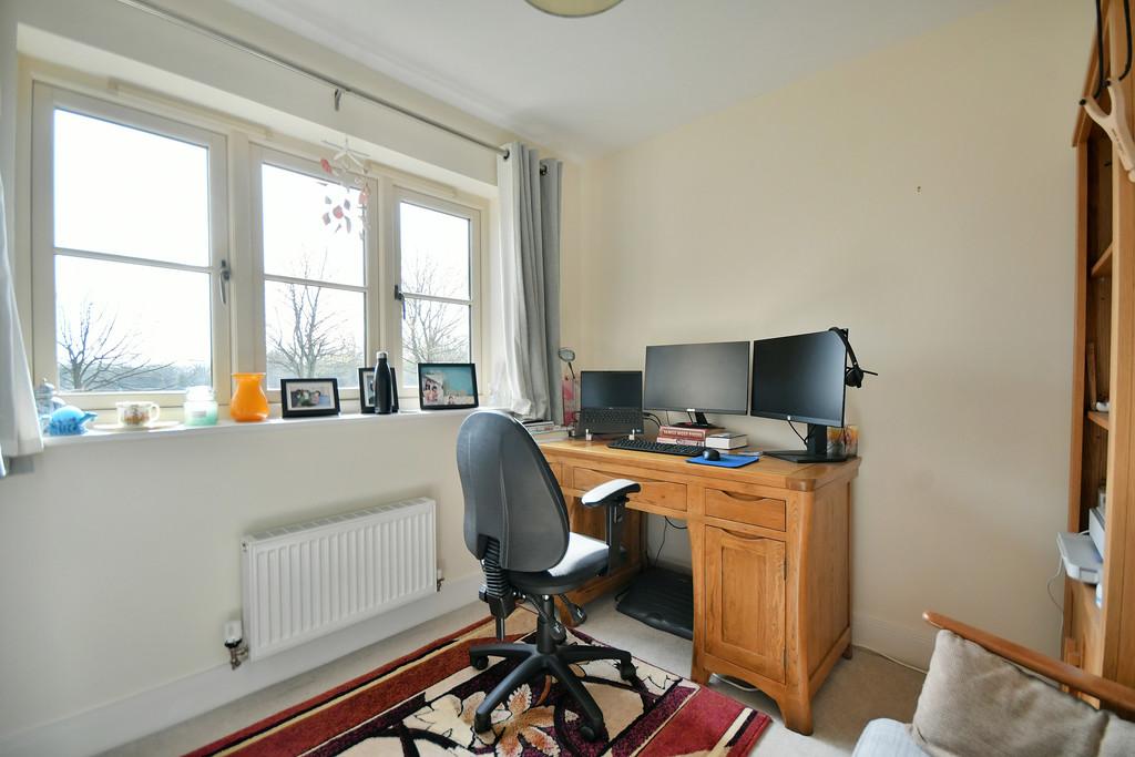 Study/dining room