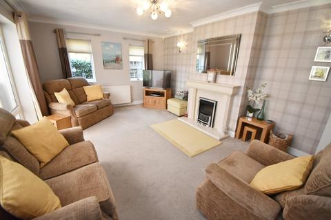57 Earlswood Common, Earlswood, Solihull, B94 5SJ
