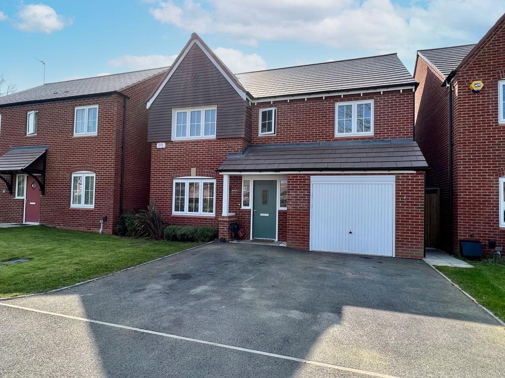 Dewberry Road, Tidbury Green 4 bed detached house £575,000