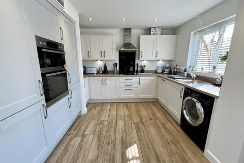 82 Dewberry Road, Tidbury Green, Solihull, B90 1UJ