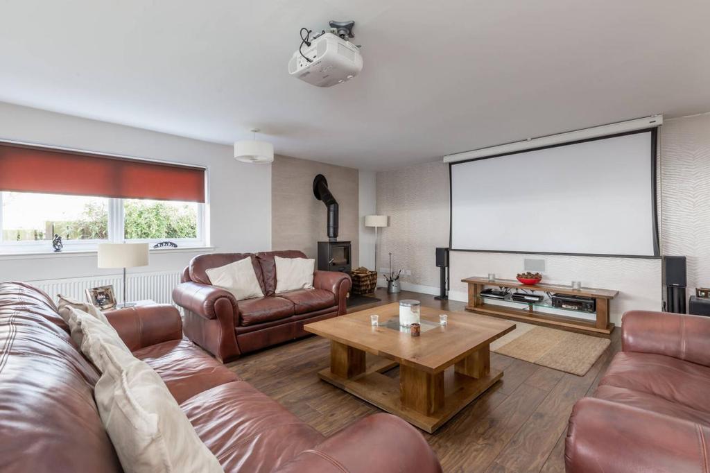 Old Dean Road, Longniddry 6 bed detached house £850,000