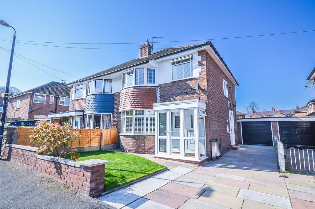 Lansdowne Road, Altrincham 3 bed semidetached house £450,000