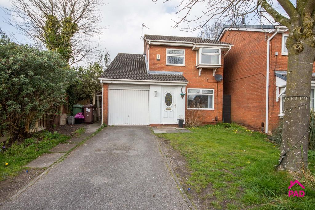 Heywood Close, NewtonleWillows 3 bed detached house £218,000