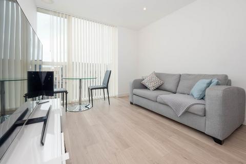 1 bedroom apartment to rent, Saffron Central Square, Croydon