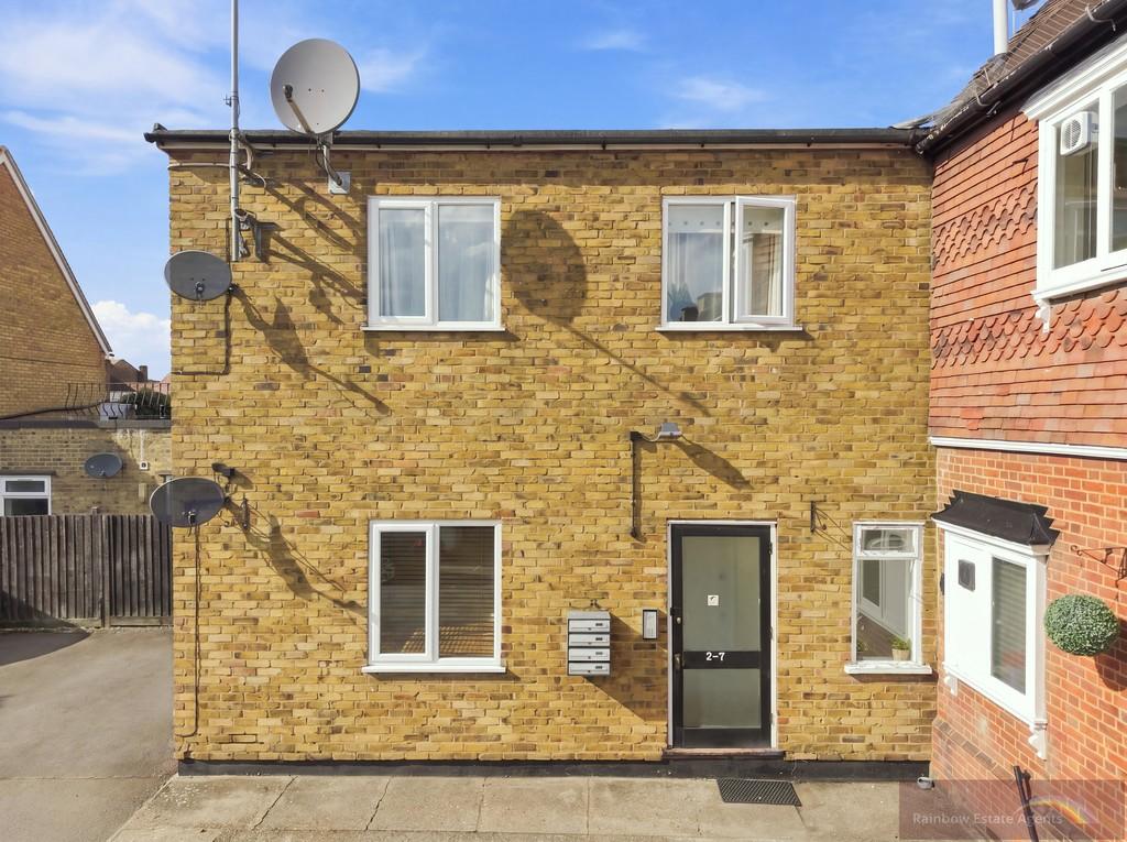 Detached house exterior