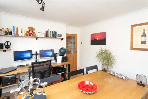 11 Friars Way, Bushey, WD23 2BT