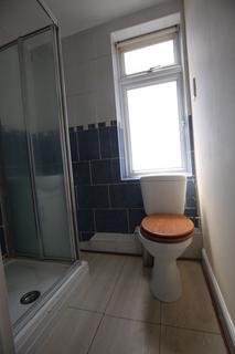 2 bedroom apartment to rent, Balham Hill, Clapham South
