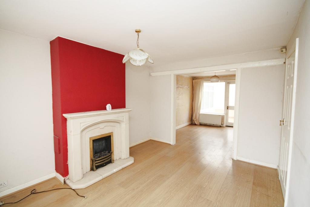 Thetford Road, Great Sankey... 3 bed semidetached house £189,950