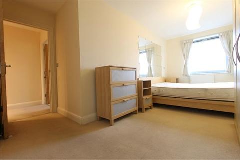 20 Warrior Close, London, SE28 0NL