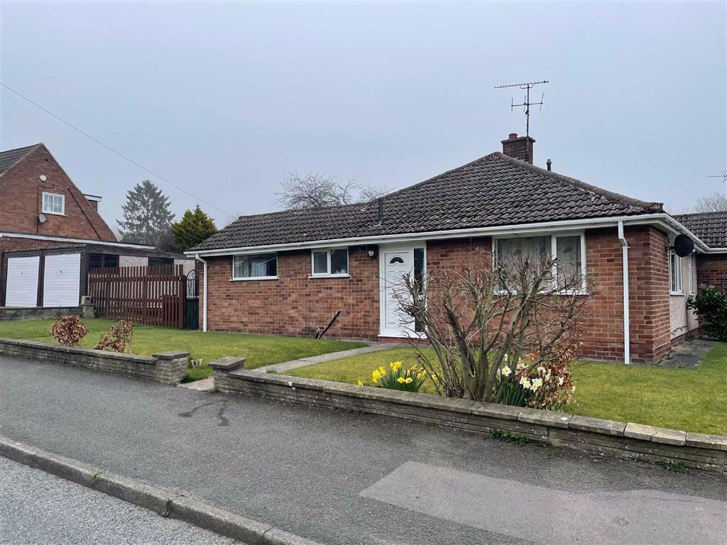 Deerlands Road, Wingerworth... 2 bed semidetached bungalow £750 pcm