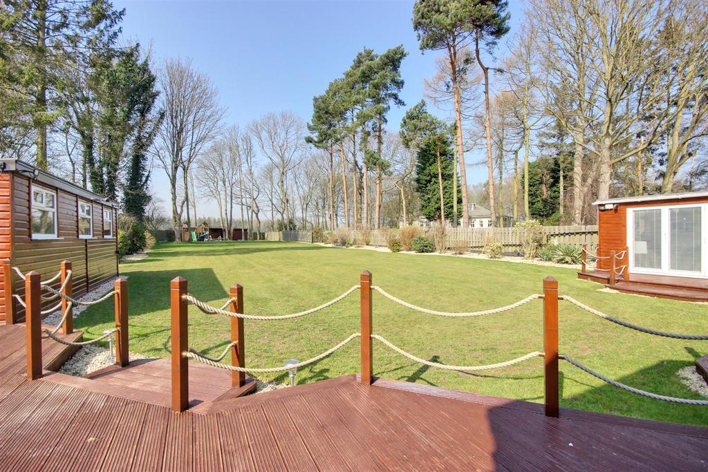 Large West Facing Garden