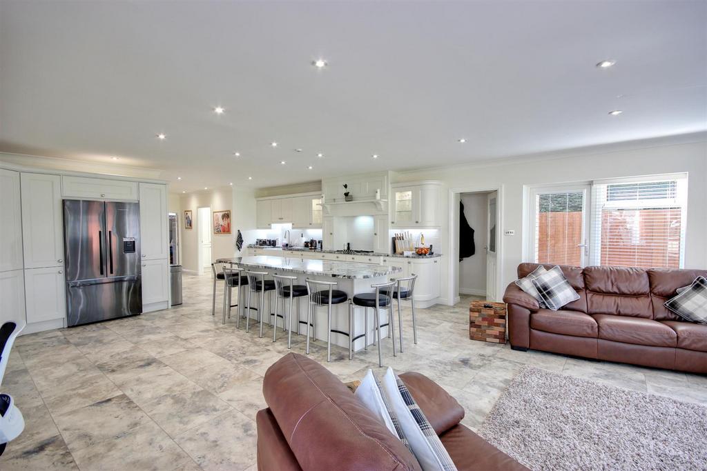Bespoke Living Dining Kitchen