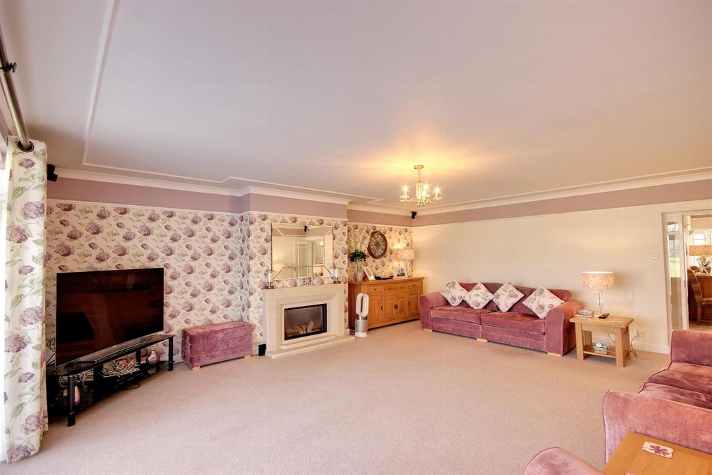 Spacious Lounge