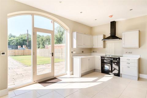 4 bedroom semi-detached house for sale, Maple Barn, Newsam Green, Pontefract Lane, Leeds