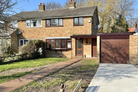 13 Tomlyns Close, Hutton, Brentwood, CM13 1PU