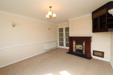 13 Tomlyns Close, Hutton, Brentwood, CM13 1PU