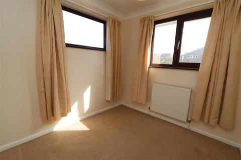 13 Tomlyns Close, Hutton, Brentwood, CM13 1PU
