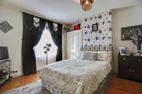 3 bedroom end of terrace house for sale - Brooklyn Terrace, Armley