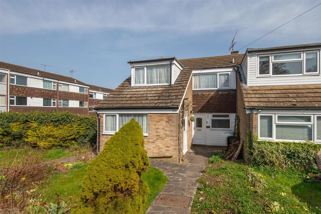Lowther Road, Dunstable, Bedfordshire 3 bed end of terrace house £340,000