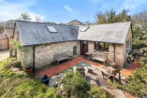 The White House Wall Road, Gwinear, Hayle, TR27 5HA