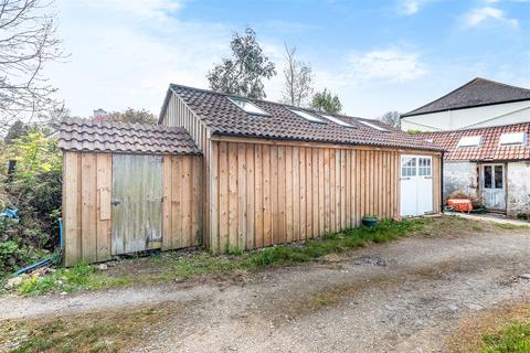 The White House Wall Road, Gwinear, Hayle, TR27 5HA