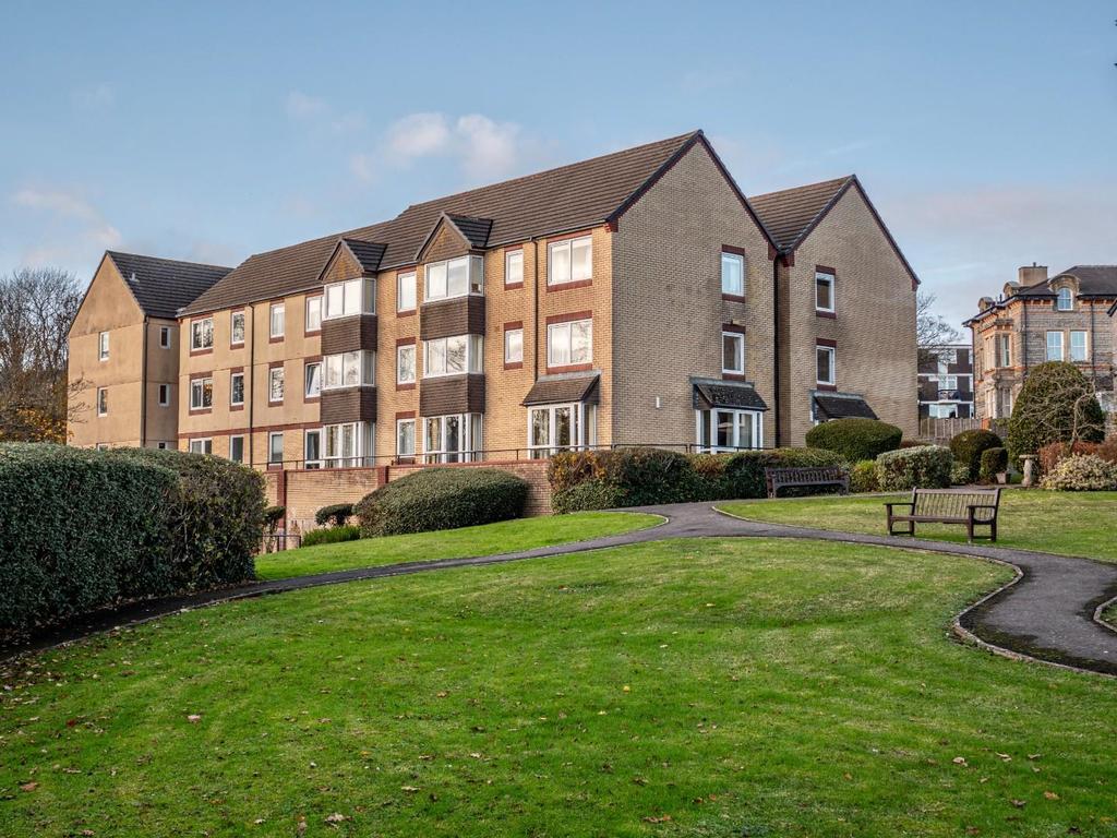 Bradford Place, Penarth 1 Bed Flat For Sale - £115,950