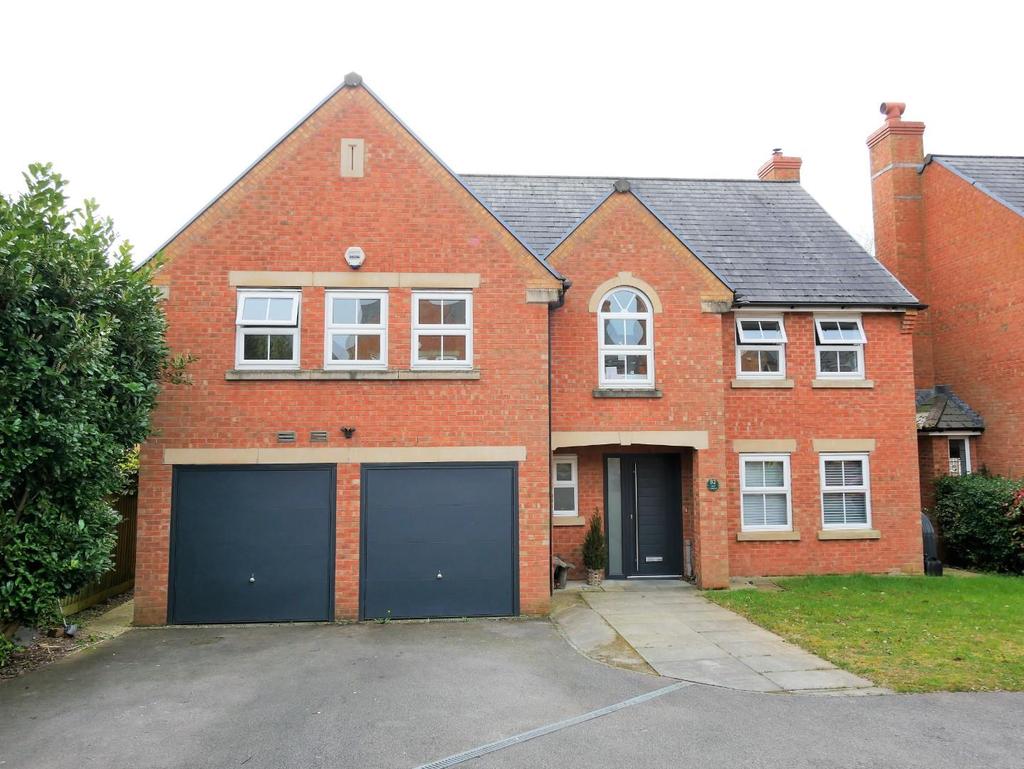 Cae Canol, Penarth 5 bed detached house £750,000