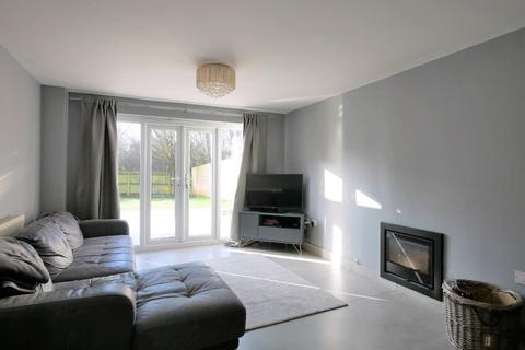 82 Cae Canol, Penarth, CF64 3RL