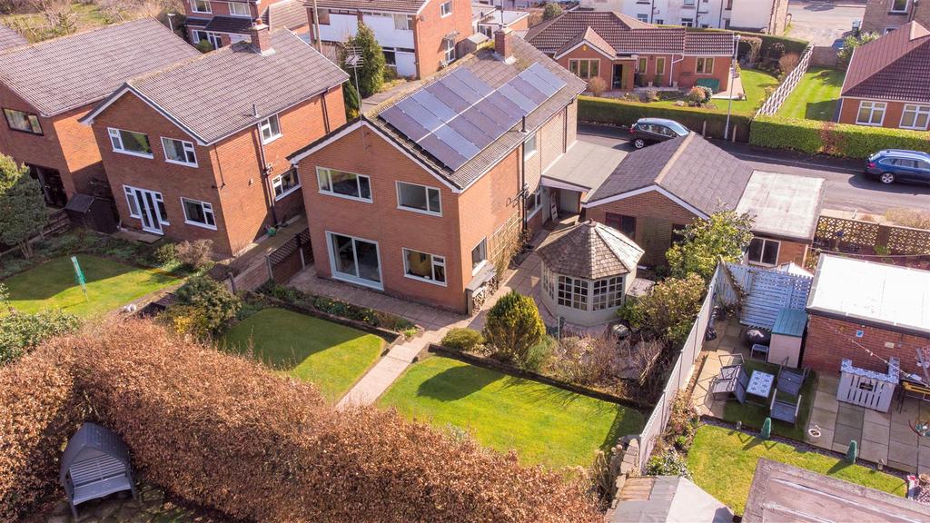 Lee, Ramsbottom, Bury 4 bed house £450,000