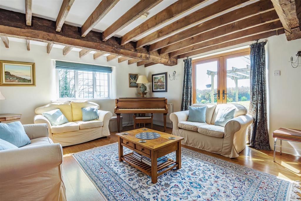 Main House - Sitting Room
