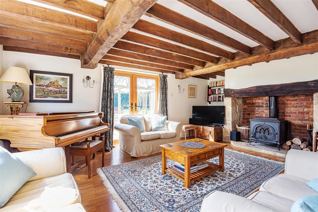 Main House - Sitting Room
