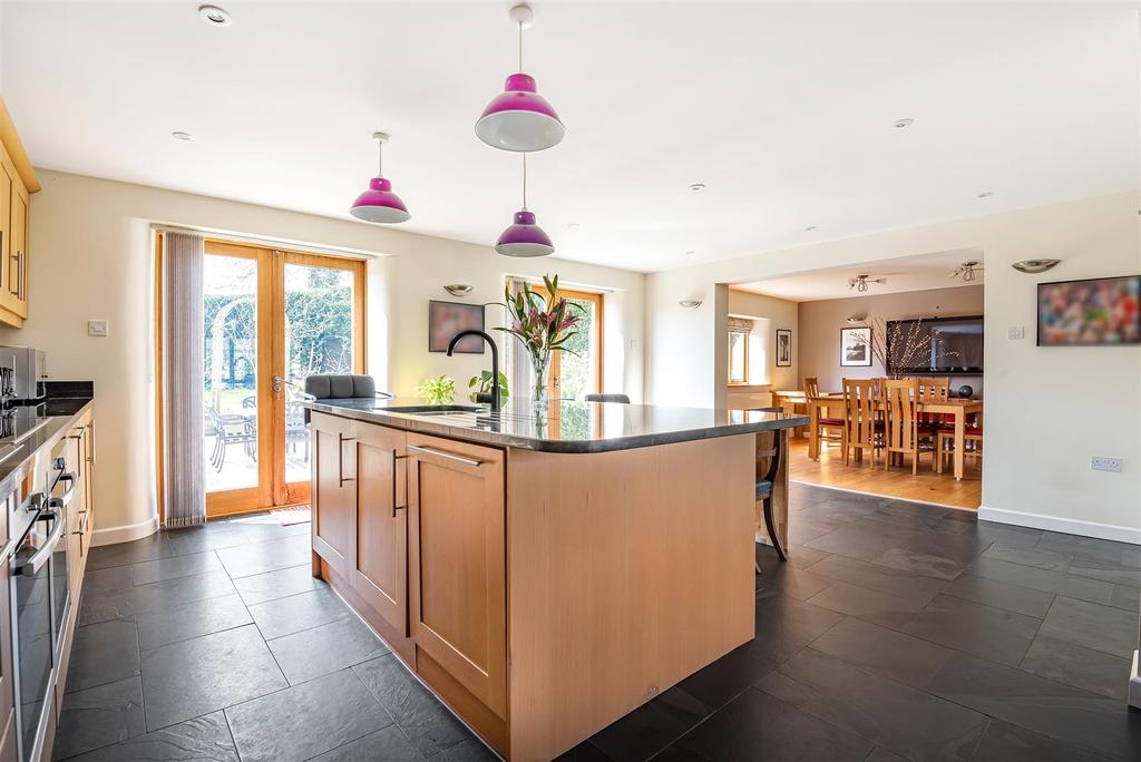 Main House - Kitchen
