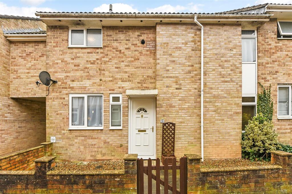 Collingwood Walk, Andover 3 bed semidetached house £235,000