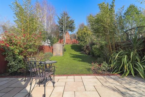 9 Dunn Close, Hadleigh, Ipswich, IP7 5RY