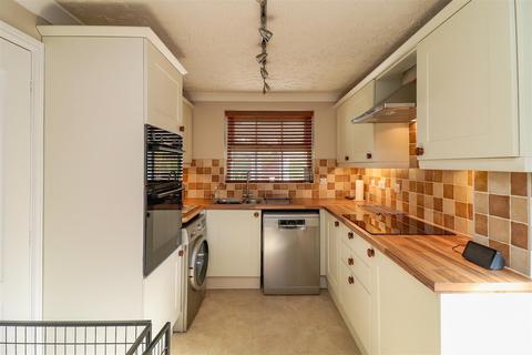 9 Dunn Close, Hadleigh, Ipswich, IP7 5RY
