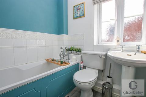 36 Churchfields Road, Long Stratton, Norwich, NR15 2WH