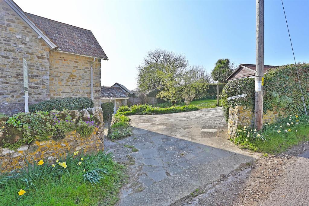 Back Street, Winsham, Chard 4 bed detached house £495,000