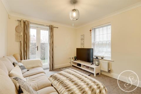 21 Chancel Square, Meanwood, Leeds, LS6 4FG