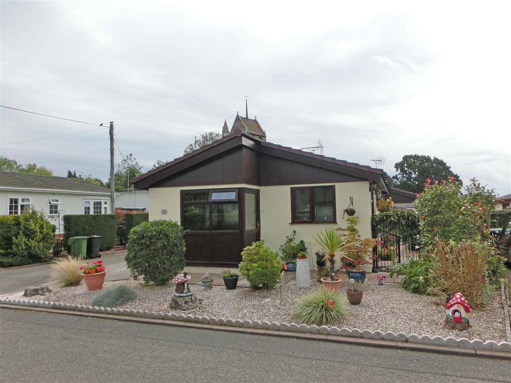 Severn Way Chapel Lane, Wythall, Birmingham 2 bed park home for sale